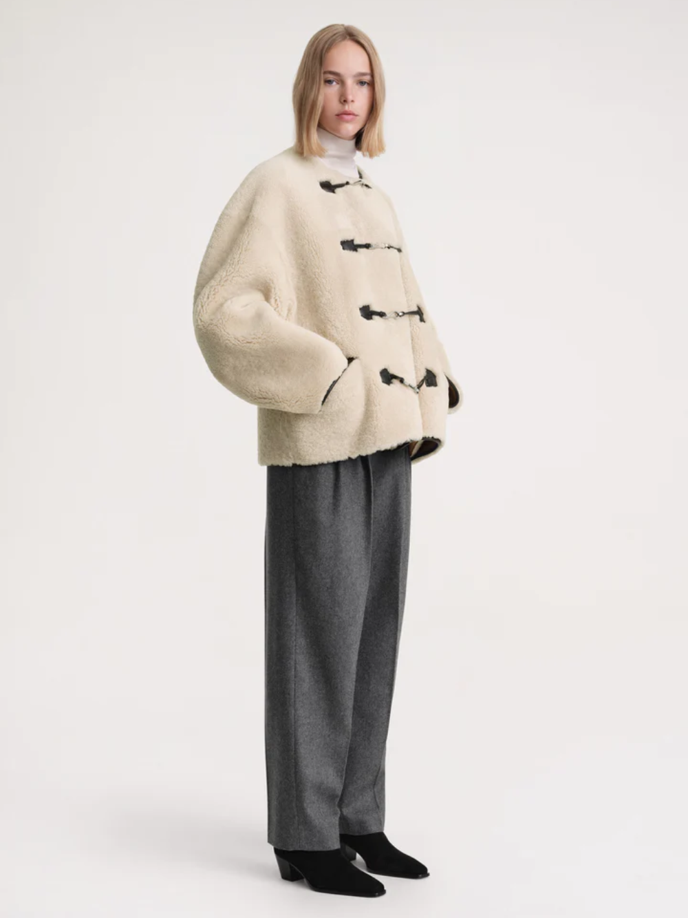 Shop Totême Toteme Shearling Clasp Jacket