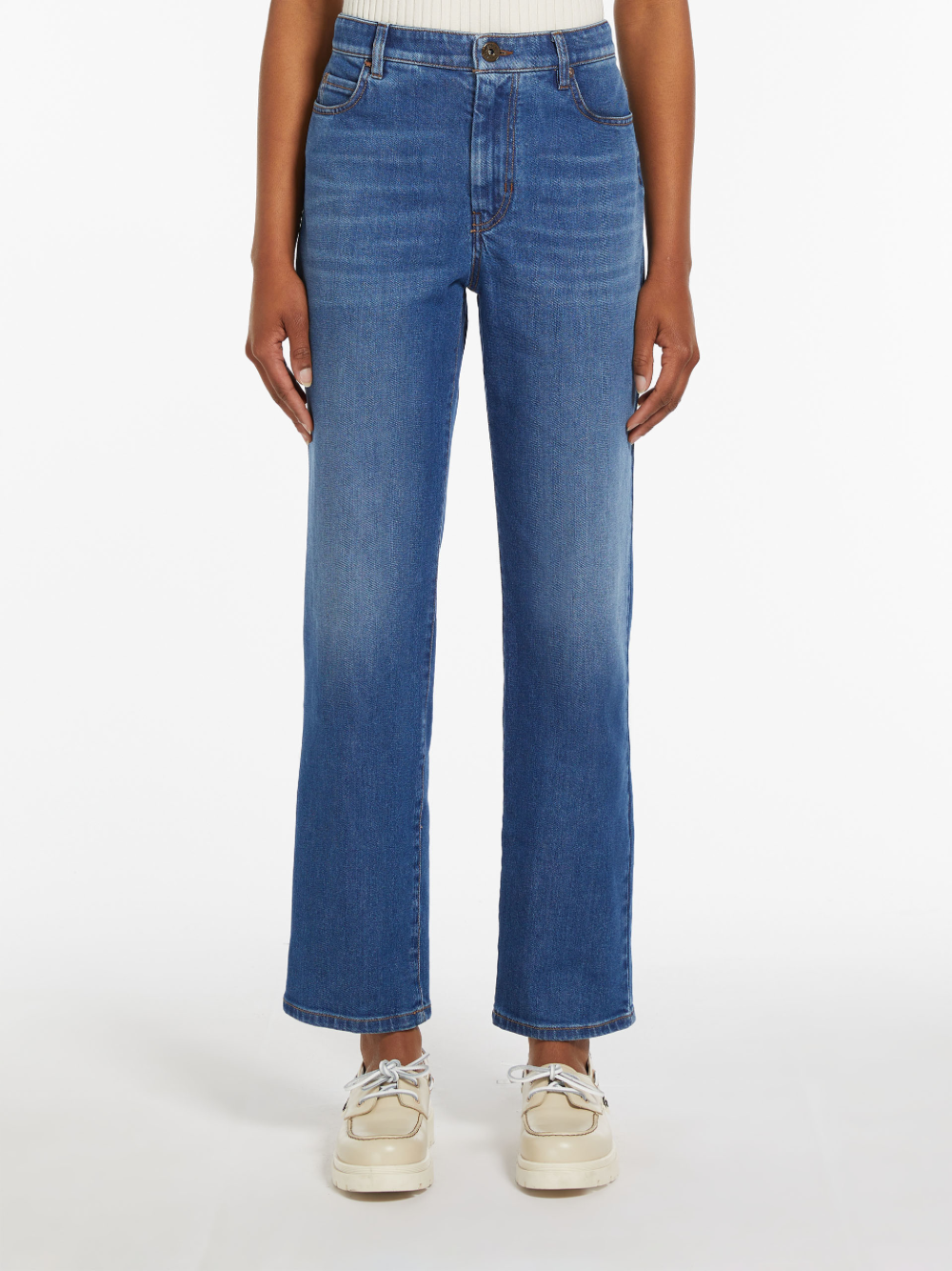 Shop Maxmara Weekend 90s Comfortable Denim Jeans